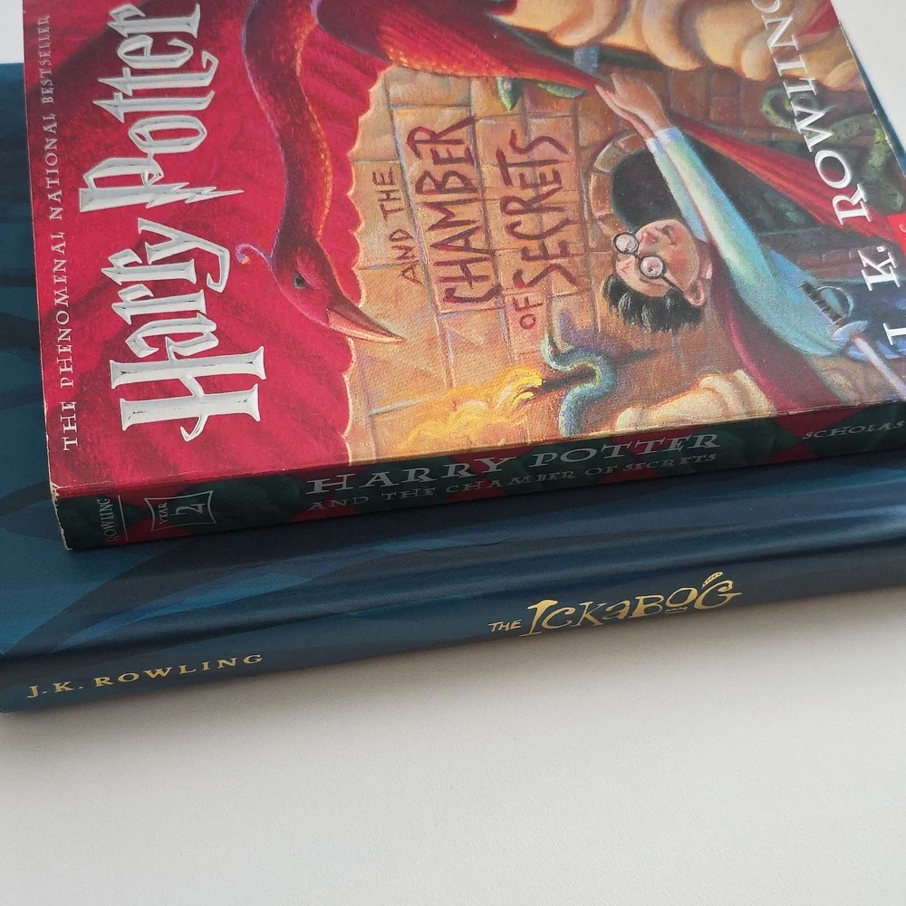 J.K. Rowling - Harry Potter And The Chamber Of Secrets And The Ickabog Book Set
